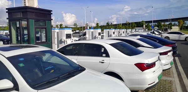 Наш бізнес з експорту нових енергетичних транспортних засобів зараз стабільно розвивається