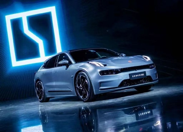 Від дебюту на CES до перемоги в пустелі: Zeekr штурмом бере Близький Схід