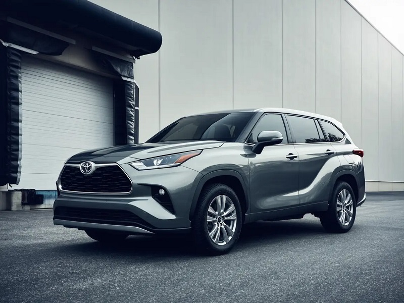 Toyota Highlander добре продається всередині країни та розширюється по всьому світу